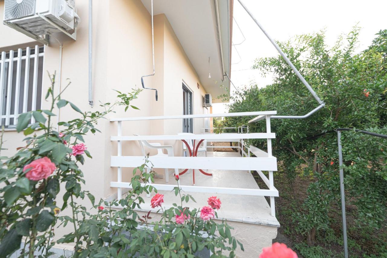 Olive Apartments Elaionas 엘레오나스 외부 사진