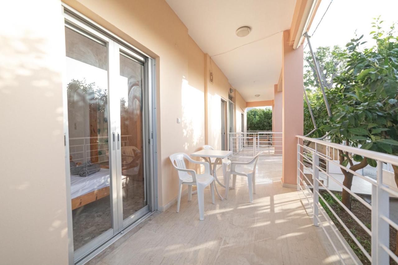 Olive Apartments Elaionas 엘레오나스 외부 사진